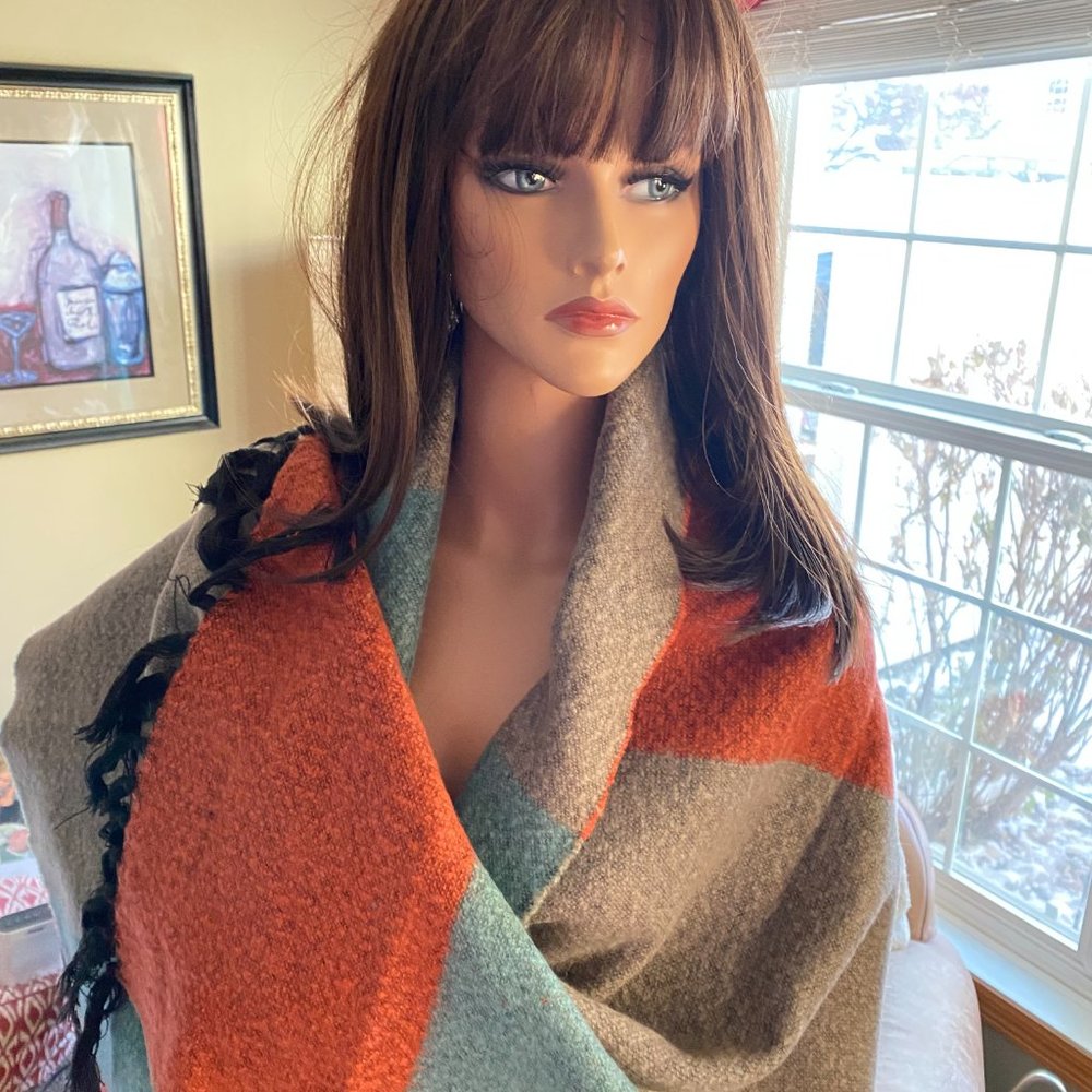 ~Ladies Neiman Marcus color~block oversized pashima scarf/wrap~NEW!~Rare~$115.00